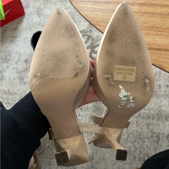 Chase and Chloe kitten heels, women’s size 6.5 - Picture 5 of 5